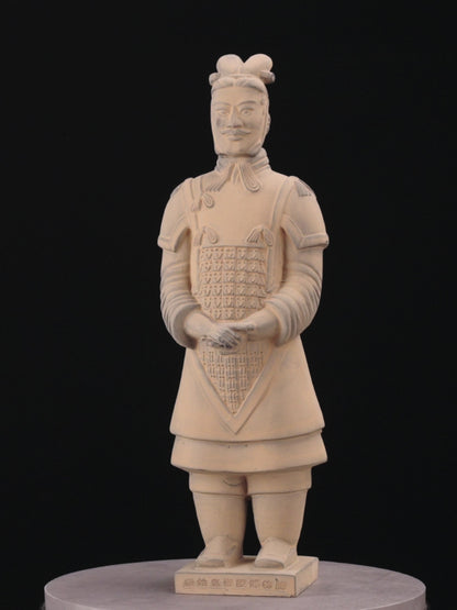 45CM General - CLAYARMY-Strategic Leadership Gaze: Close-up of the 45CM General's face, capturing a strategic leadership gaze and expressive facial features that define the figurine's character.