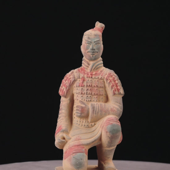 20CM Painted Kneeling Archer - CLAYARMY-Side profile highlighting the dynamic pose and meticulous painting of the 20CM Painted Soldier.