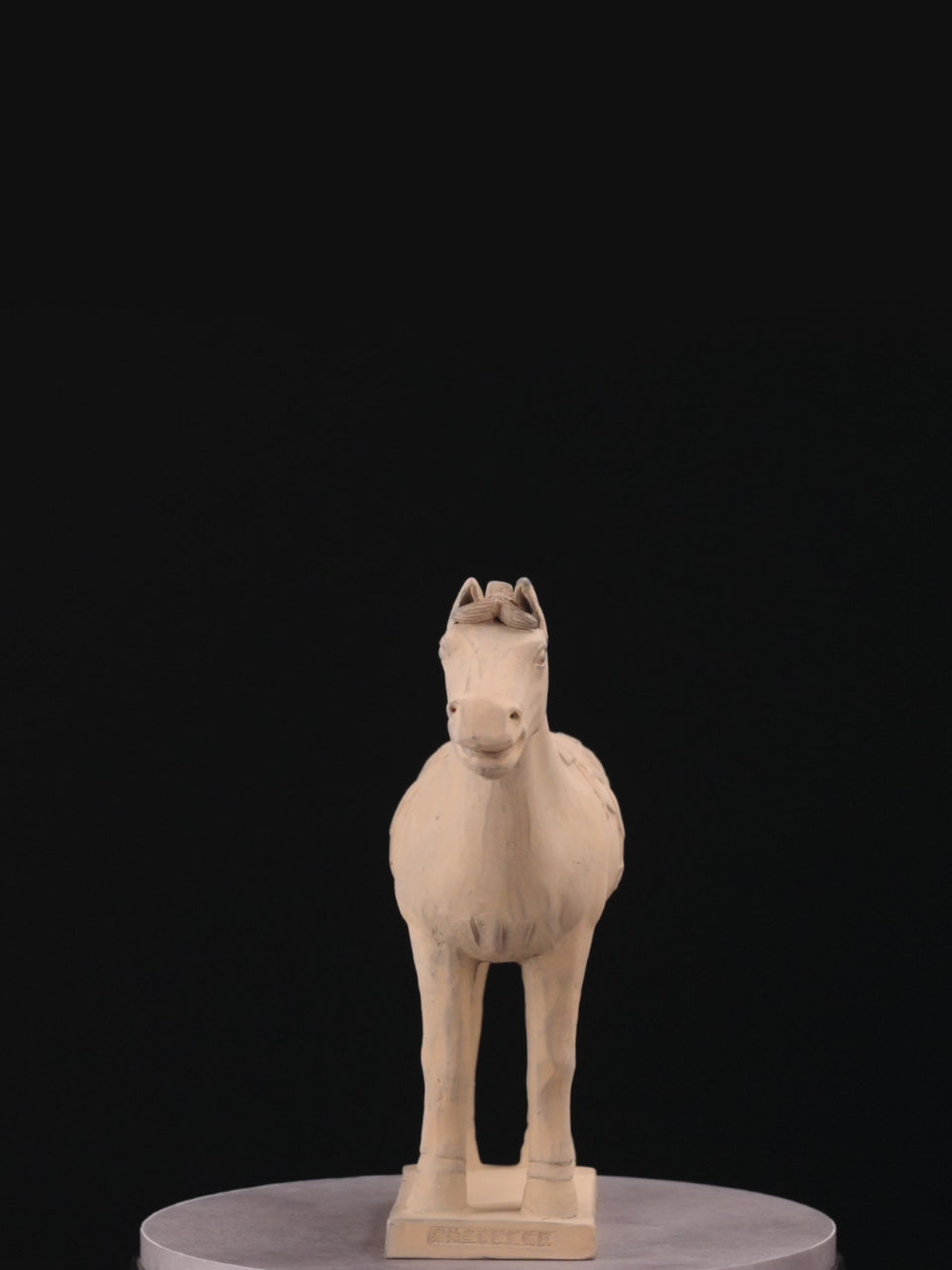 45CM Horse - CLAYARMY -Detailed close-up showcasing the expressive features and intricate detailing of our 45CM Clayarmy Terracotta Horse.