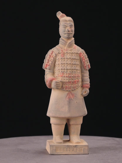 20CM Painted Soldier - CLAYARMY-20CM Painted Soldier Figurine Close-up