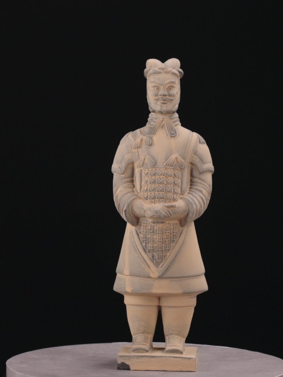 35CM General - CLAYARMY-Focused Wisdom: Close-up of the 35CM General's face, showcasing focused sculpting that communicates the wisdom and determination of a seasoned leader.