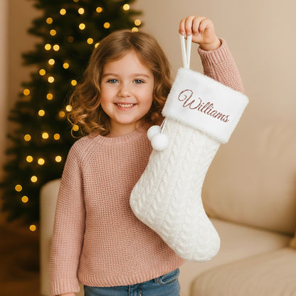 Chaussette de Noël brodée personnalisée - Cadeau de Noël personnalisé avec le nom de famille